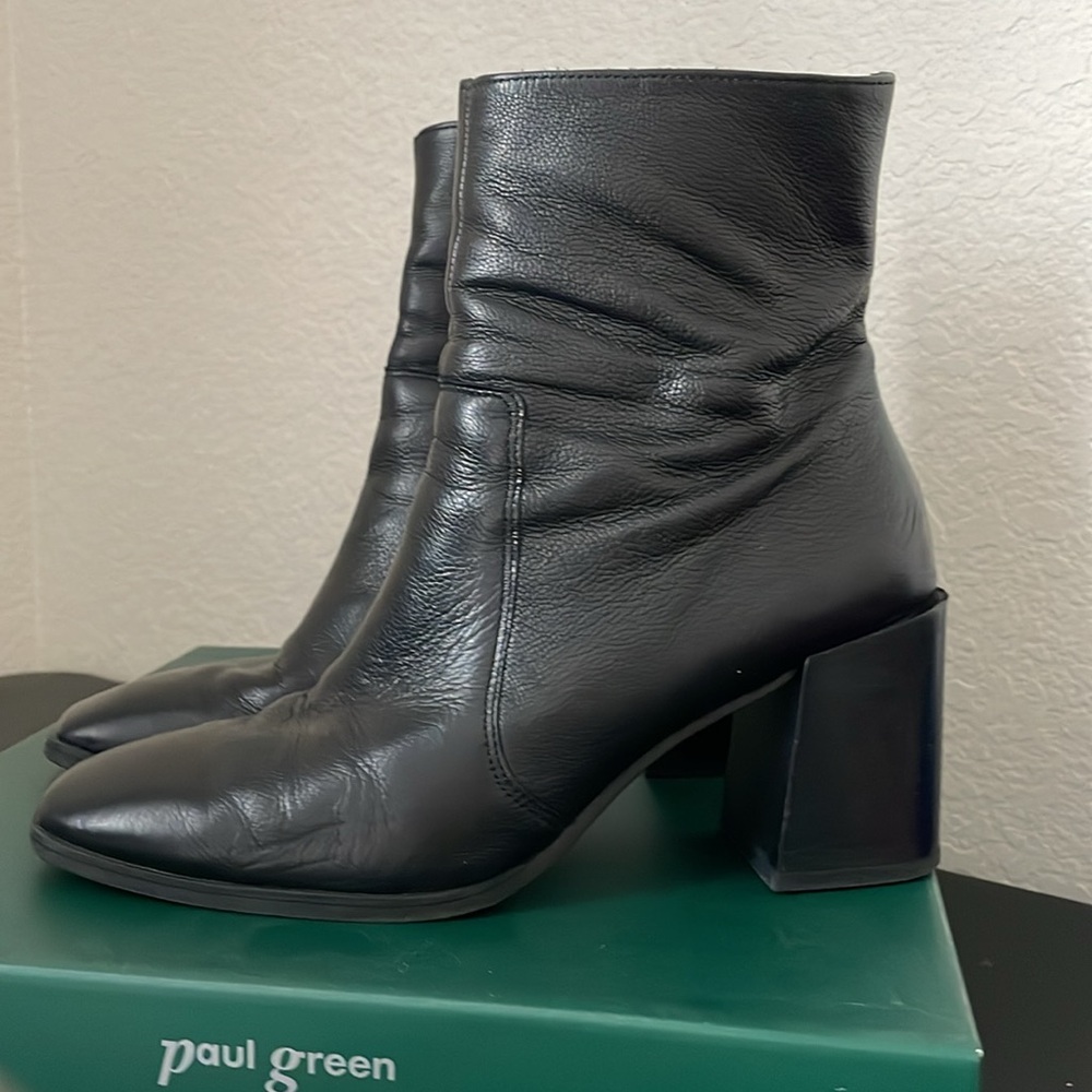 Paul Green Olivia booties black leather excellent condition. Size 10 US …